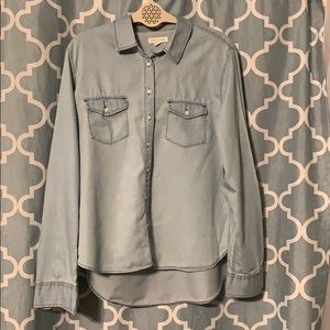 Like NEW!! Comes from nonsmoking home. Aeropostale